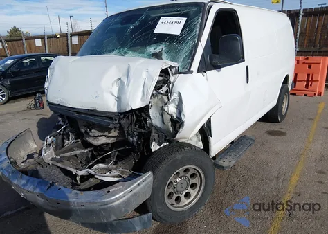 2021 GMC Savana Cargo Rwd 2500 Regular Wheelbase Work Van z USA, uszkodzony, nr VIN 1GTW7AFP5M1246252